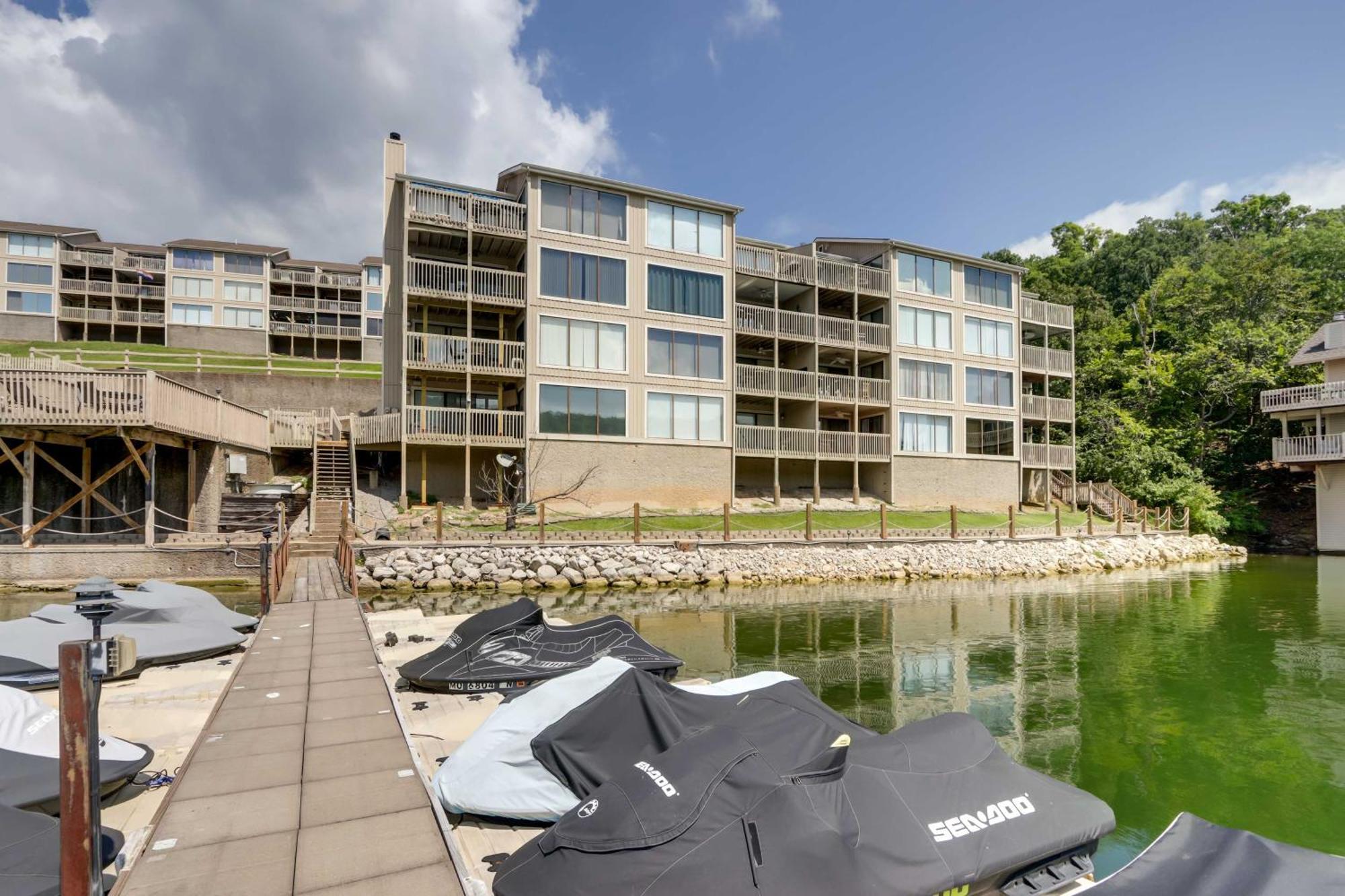 Lakefront Osage Beach Condo With Community Pool Dış mekan fotoğraf
